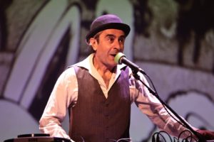 514270277_1424241843040397_6919678276865765417_n-300x200